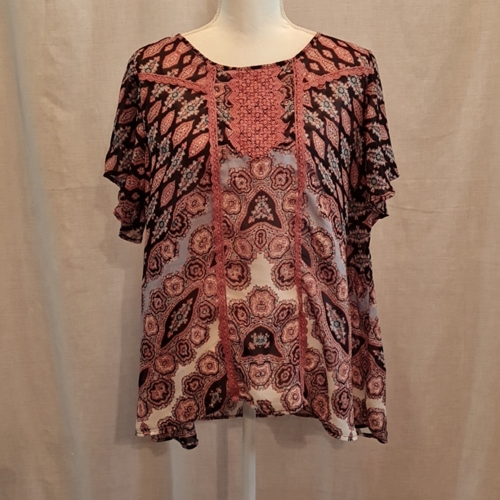 KNOX ROSE L, lovely Boho top emblished front Lightweight, NWOT, see-through rose